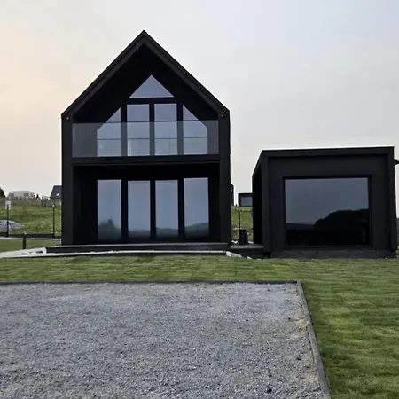 Semesterbostad Black Barn 1 *