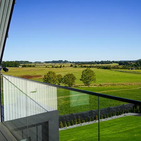 Black Barn 1 Semesterbostad Rusinowo (Slawno)