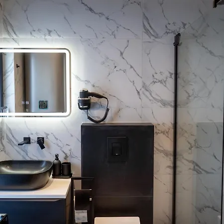 Semesterbostad Black Barn 1 *