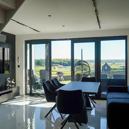 Black Barn 1 Semesterbostad Rusinowo (Slawno)