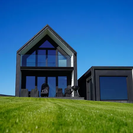 Holiday home Black Barn Rusinowo (Slawno)