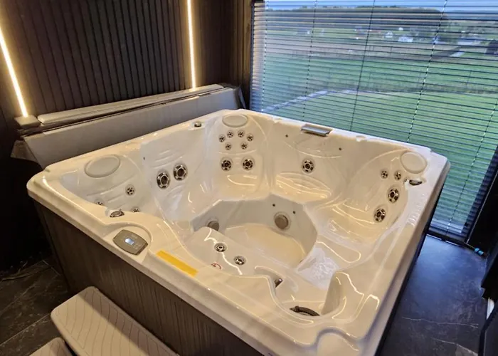 Black Barn Holiday home *