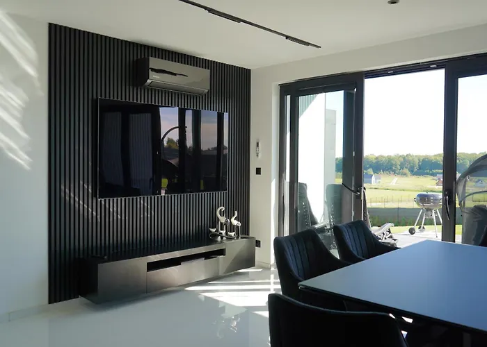 Black Barn Rusinowo (Slawno)